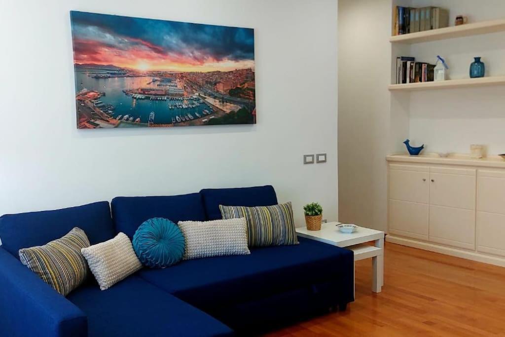 Blue Apartment Кальярі Екстер'єр фото